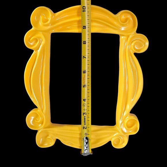 Friends  Peephole Frame Picture Photo Yellow Hanging Frame - Picture 16 of 16